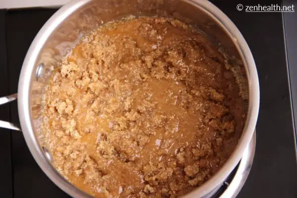 Melting sugar for browning sauce